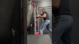 Boxing Heavy Bag Workout 💥 | Power, Speed & Combination Training