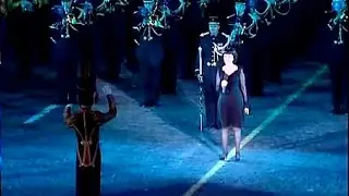 Mireille Mathieu - Le Temps Du Muguet, Non Je Ne Regrette Rien (La Place Rouge, Moscou, 2011)