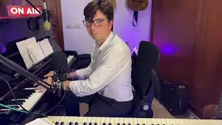 Dude's LIVE Piano BOOGIE Heats Up to Frenzy