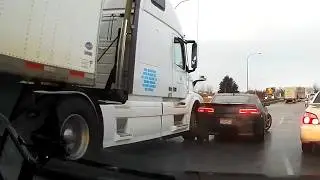 EPIC TRUCK FAILS & BAD DRIVERS.