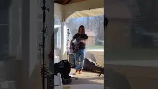 Get Out The House!! Brad Abbott at Greenhouse Winery!