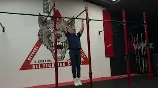 Mixed Grip Pull-ups