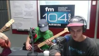 1041 DRIVE IT LIVE - RAMBUTAN JAM BAND
