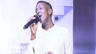 SWAHILI SONGS:USIFURAHI JUU YANGU,WEWE NI MWEMA,...WITH ELYSEE MUTIMA🙌🎹,#KWETUTALANTA TV