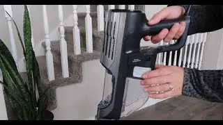 How to empty the dust cup and clean the filters on your Shark&reg; Vertex&trade; Ultralight vacuum
