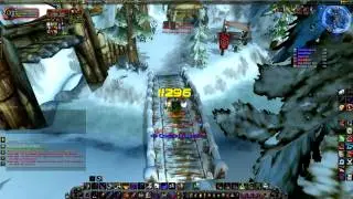 lvl 85 hunter 212k hp vs me pvp..... The WANKMAN!!! (no buffs!) :)