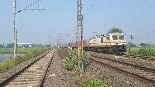 12504 agartala to smvt banglore humsafar express acceleration in main line in bhattanagar jn 👍