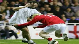 Boris Johnson best charity match tackle of all time 💪