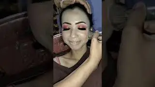 #youtubeshorts #viralvideo #profationel makeup artist brushes kese lagaya lipistic se