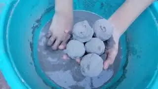 Soft Fine Cement Mini Balls Crumbling in Water 