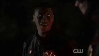 The Flash 2x04 | The Flash & Firestorm take on Dr Hewitt