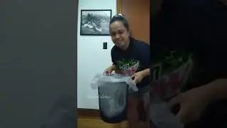 LIFE HACK 101 | HOW TO AVOID MESSY TRASH CAN | THERESA STARK