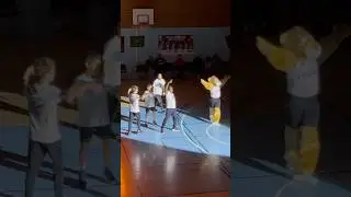 TRICKING HALFTIMESHOW 🎭🥋🎭 #trendingshorts #tricking #flip