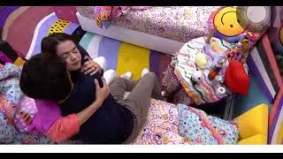 ELI DESOLADO COM SA&Iacute;DA DE VYNI. BBB22