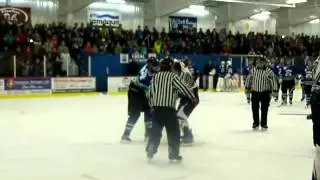 Ulysse Brideau ( Tracadie Sheila ) vs Louis Noel ( Lameque ) 28 Decembre 2012