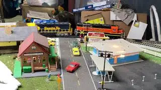 Model Power railroad crossing signals on my HO scale train layout