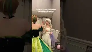 We LOVE Queen Anna ✨👑 #disneycosplay #disneyprincess #tiktok #frozen #queenanna