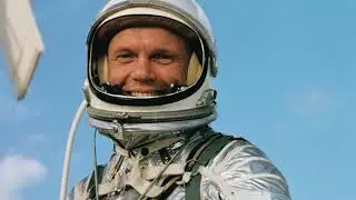 John Glenn Biography - History of John Glenn in Timeline