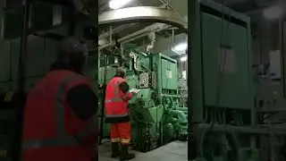 Main Engine parameters reading #short#reels#welder#negosyante#seaman#vlogger#ofw#trending#viralvideo