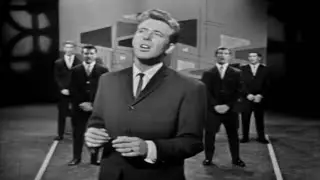 Lucky Starr &ndash; Wings Of A Dove (1961)