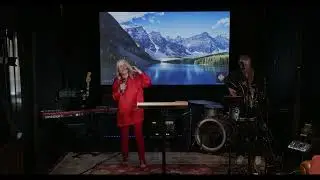 Jėzus prisikėlė-spontani&scaron;kas &scaron;lovinimas/ Au&scaron;relė Stonienė