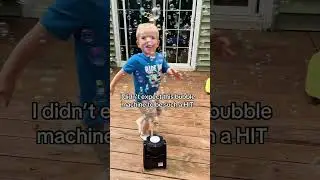 Must-Have Summer Toy! Bubble Machine with Lights & 20,000+ Bubbles 💦