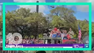 Beer can thrown at Sen. Ted Cruz during Astros World Series parade