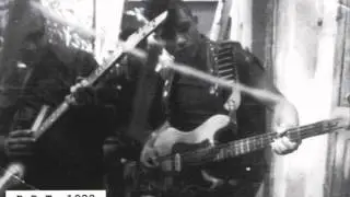 D.D.T. - Punk's Not Dead (punk Bulgaria)