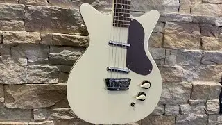 Danelectro 59 Devine Review.