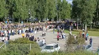 Karjalan Lennoston vala, ohimarssi ja ylilento Iisalmi 17.8.2024