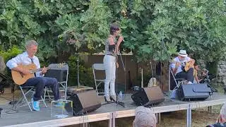 Cécile Troïsi : Un été (Claude Nougaro cover)