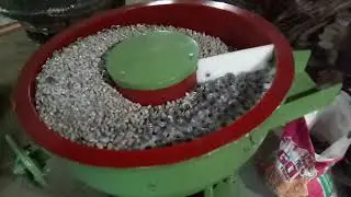 Vibratory finishing machines with auto separation complete cycle process, separation.