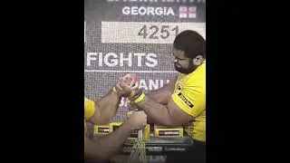 Levan and Vitaly's crazy left hand match 🦾🥶 #levansaginashvili #armwrestling #shortsvideo