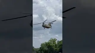 Chinook landing! #shortsyoutube #aviation