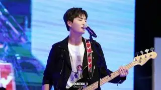 170926 안양대 축제 DAY6-놀래 (영현 focus) YoungK
