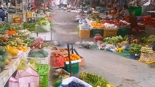 Phnom Penh Small Market & Food