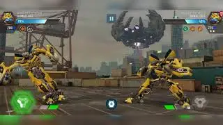 Bumblebee vs bumblebee (Forged To Fight)