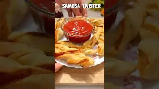 Samosa Twister recipe #shorts #shortsfeed #samosa #recipe #cooking #potatosnacks