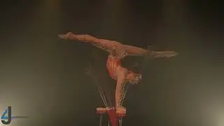 614 | Powerful Hand Balance Act