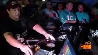 Disc jockey Franklin Alvarado Clasicos Mix