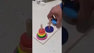 Tower of Hanoi with 7 disks .. finished within 127 moves