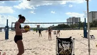 Maddie/Alex vs Liliana/Liz at Dave Palm training session 