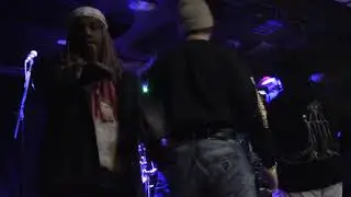 Earlymorningmob Presents: On stage with CT artist Madlaff