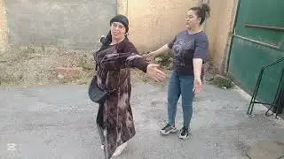 سمرة بابوري/تحدي الثقة العمياء أنا وأختي (تركتني وهربت)🤦