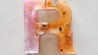 DIY Resin Art for Beginners Easy Step-by-Step Tutorial! #diy keychain#ResinArt#EpoxyResin#Handmade