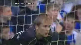 Kevin Nolan goes mental at referee!