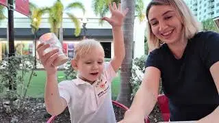 SLIME IN A FANCY RESTAURANT?! WAITER CAN&rsquo;T BELIEVE IT! 😱🍽️