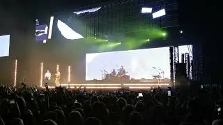 She Looks So Perfect – 5 Seconds of Summer | Kraków 2022 #takemyhandworldtour #takemyhandtourkrakow