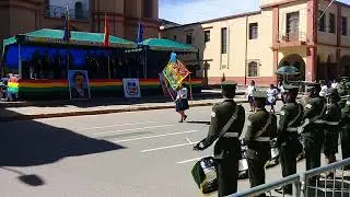 Marcha  en cbba bolivia  23 de marzo dia del mar