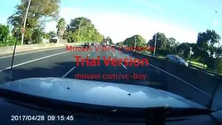 crazy motor bike rider on auckland motorway dashcam footage